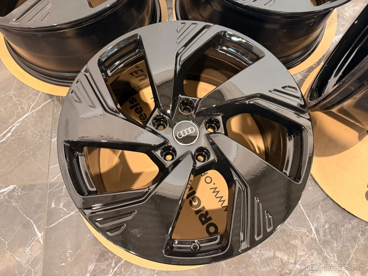 originální kolesa Audi Q6 SQ6 e-tron r20 ❄️ - 4