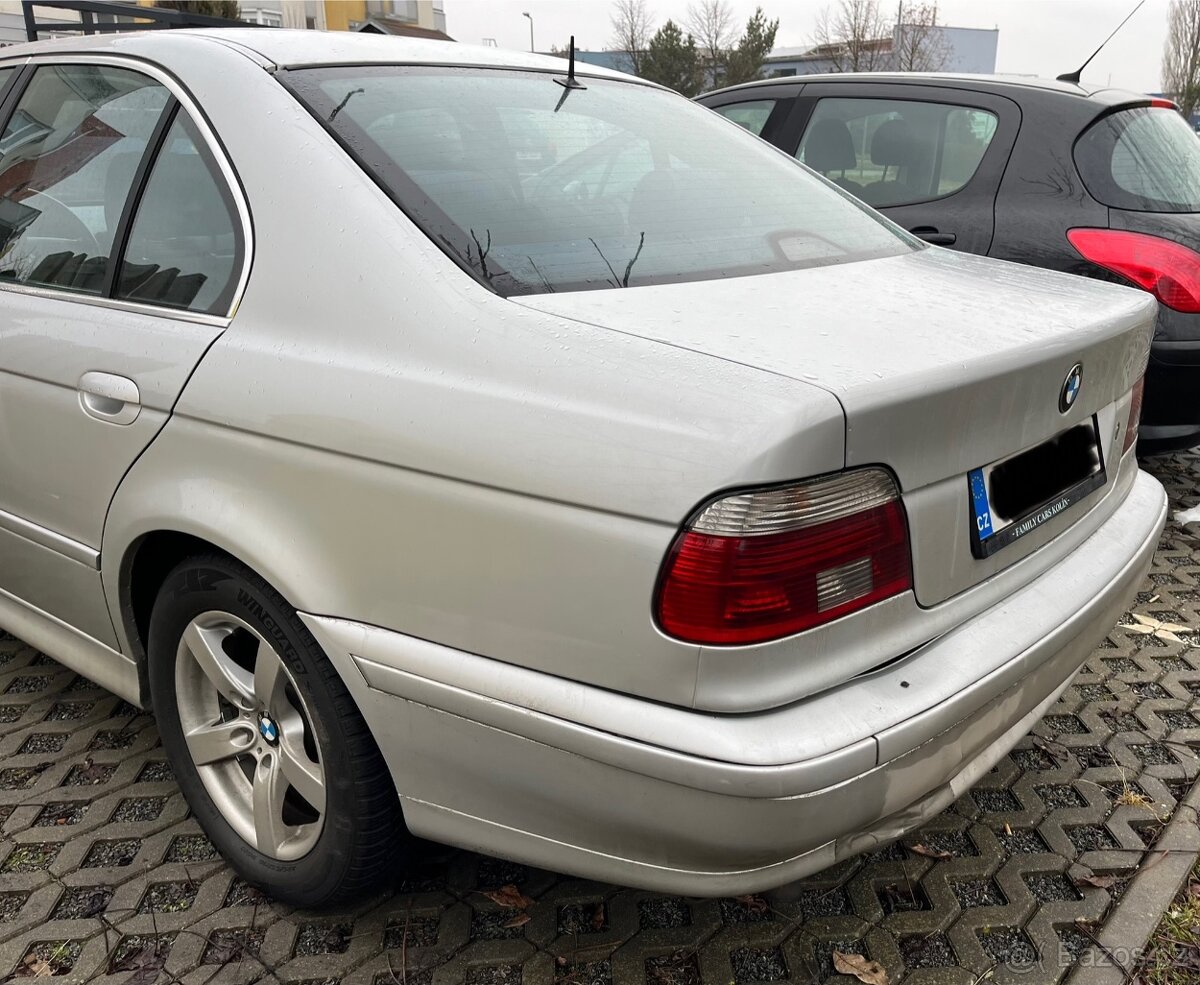 Bmw e39 520i 125kw sedan - 4