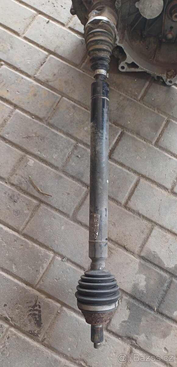 Poloosa Škoda Fabia III pravá a levá - 4