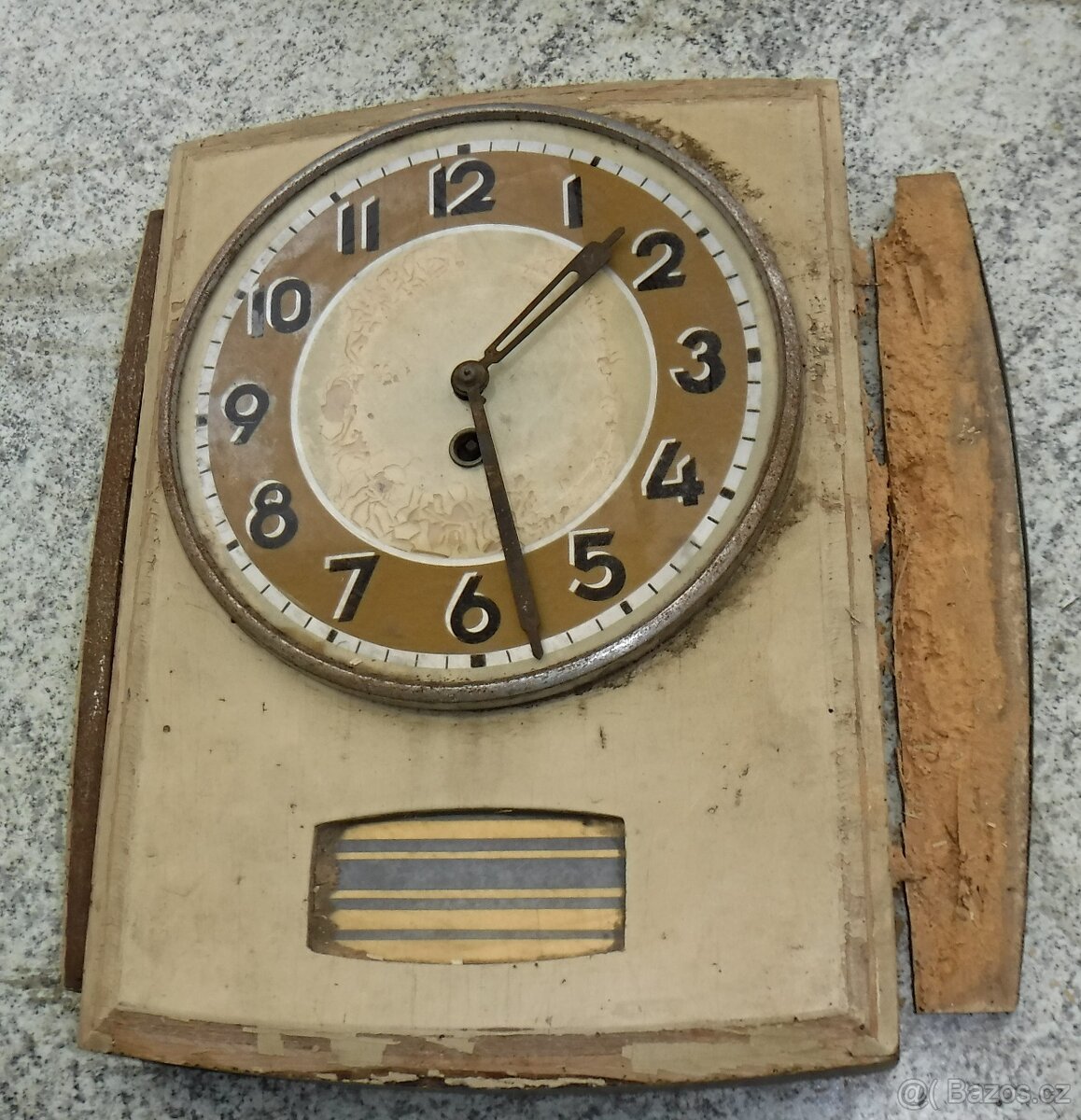 lustr,stínidla,deska šic.stroje,hodiny,dveř. a nábyt. kování - 4