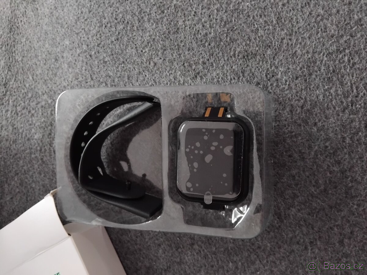 Chytré hodinky a náramek - 4