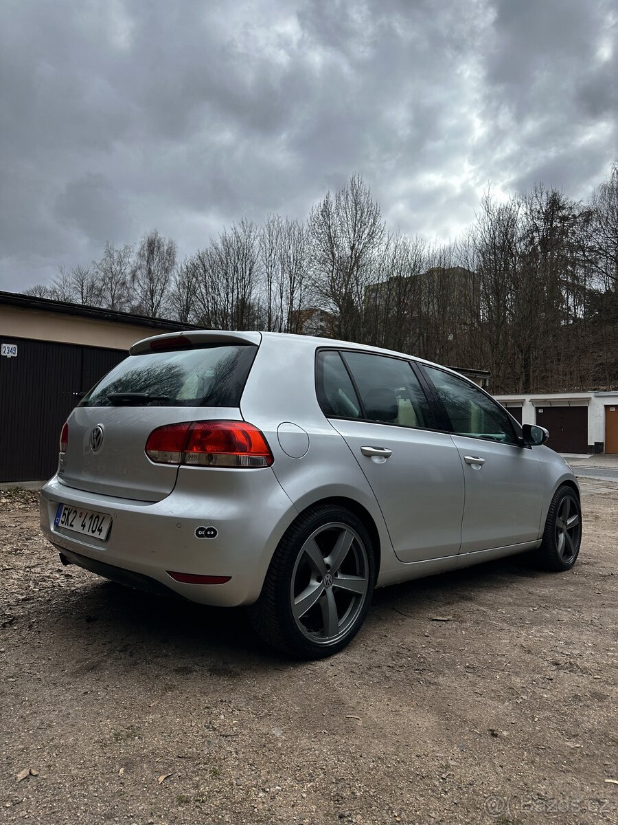 Volkswagen Golf 6 1.6TDI - 4