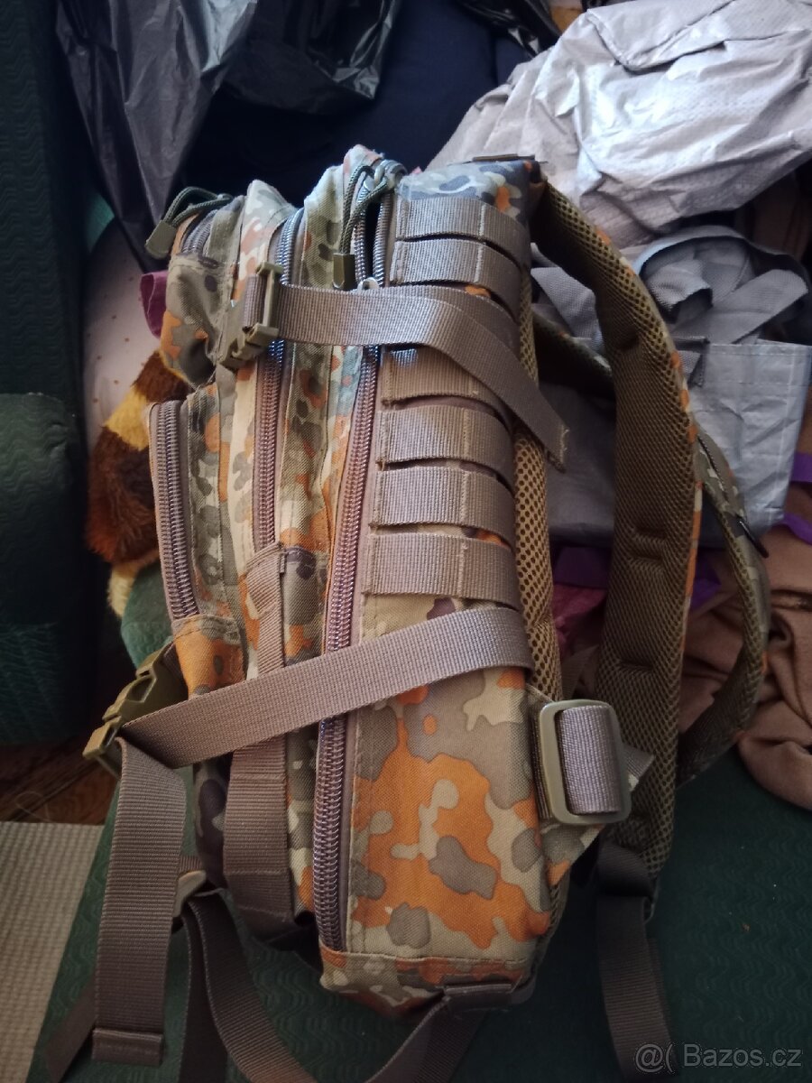 Č.2 batoh khaki - 4