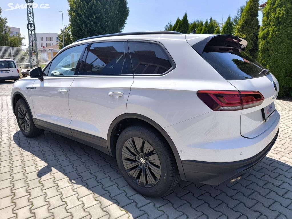 Volkswagen Touareg, 3.0 TDi - 4