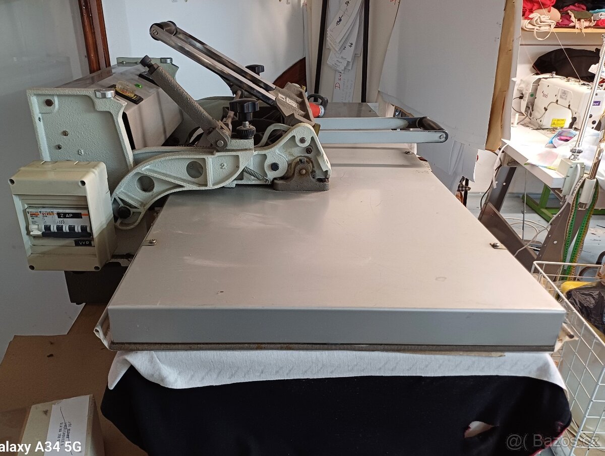 SLEVA Průmyslový fixační žehlící lis - 4