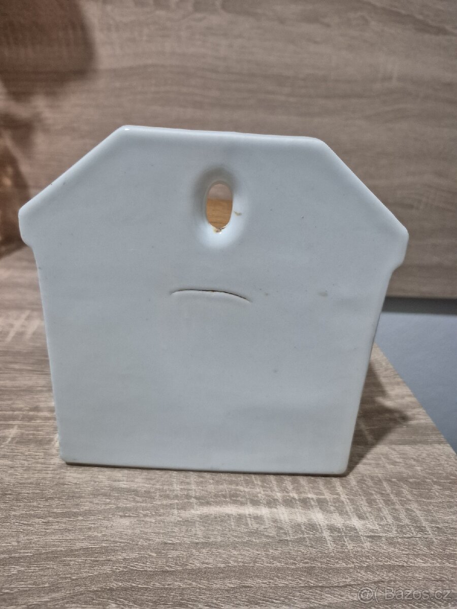 Stará nádoba na mouku - 4