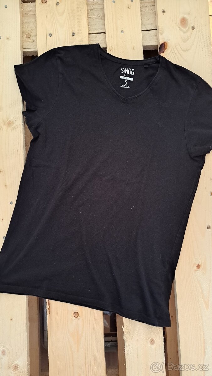 Veselá trička,vel.176/S
každé za 70 Kč, všechna za 250 Kč - 4