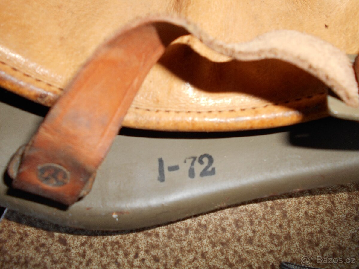 Vojenská helma - přilba - 4