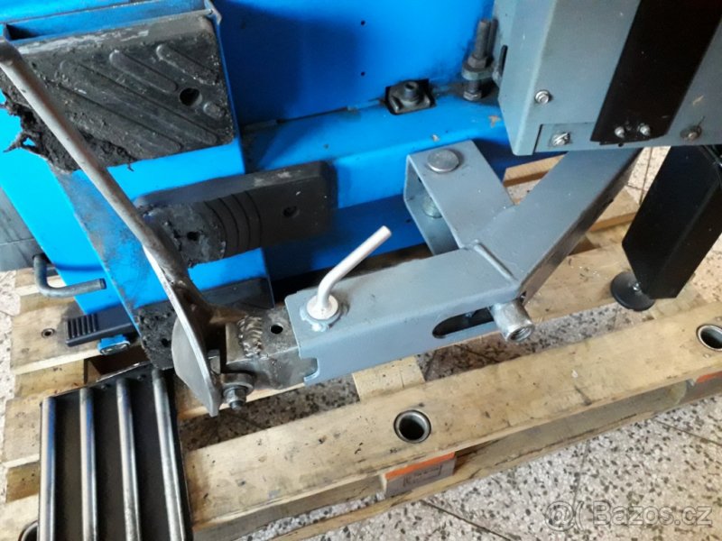 Zouvačka s pomocným ramenem Beissbarth - 4