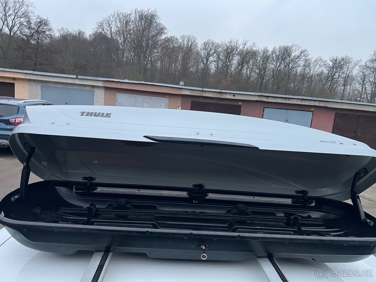 Střešní box Thule Motion 600 - 4