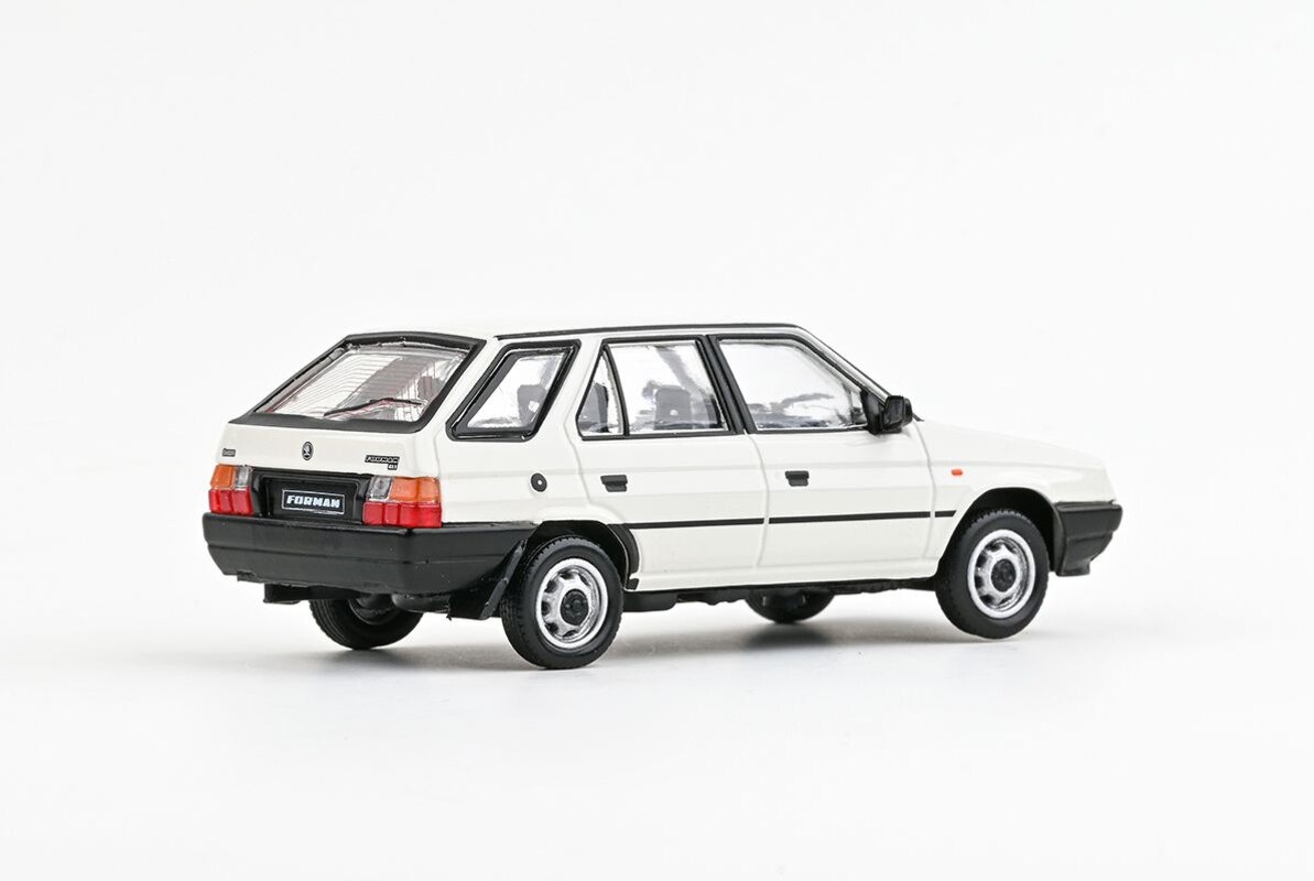 Modely Škoda Forman (1993) 1:43 Abrex - 4