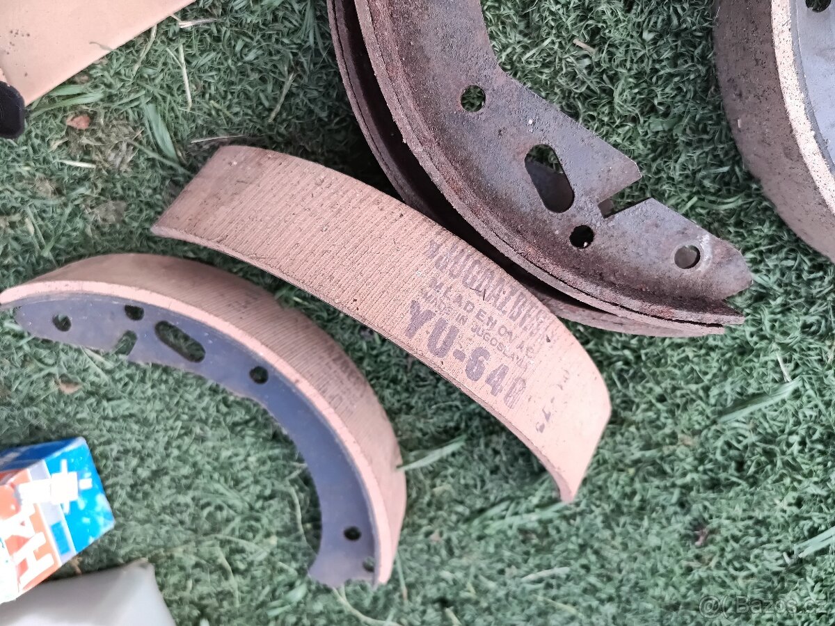 Soubor dílů na veterány - 4