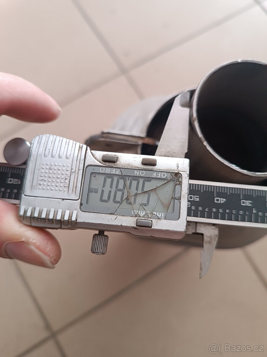 2x katalyzátor. - 4