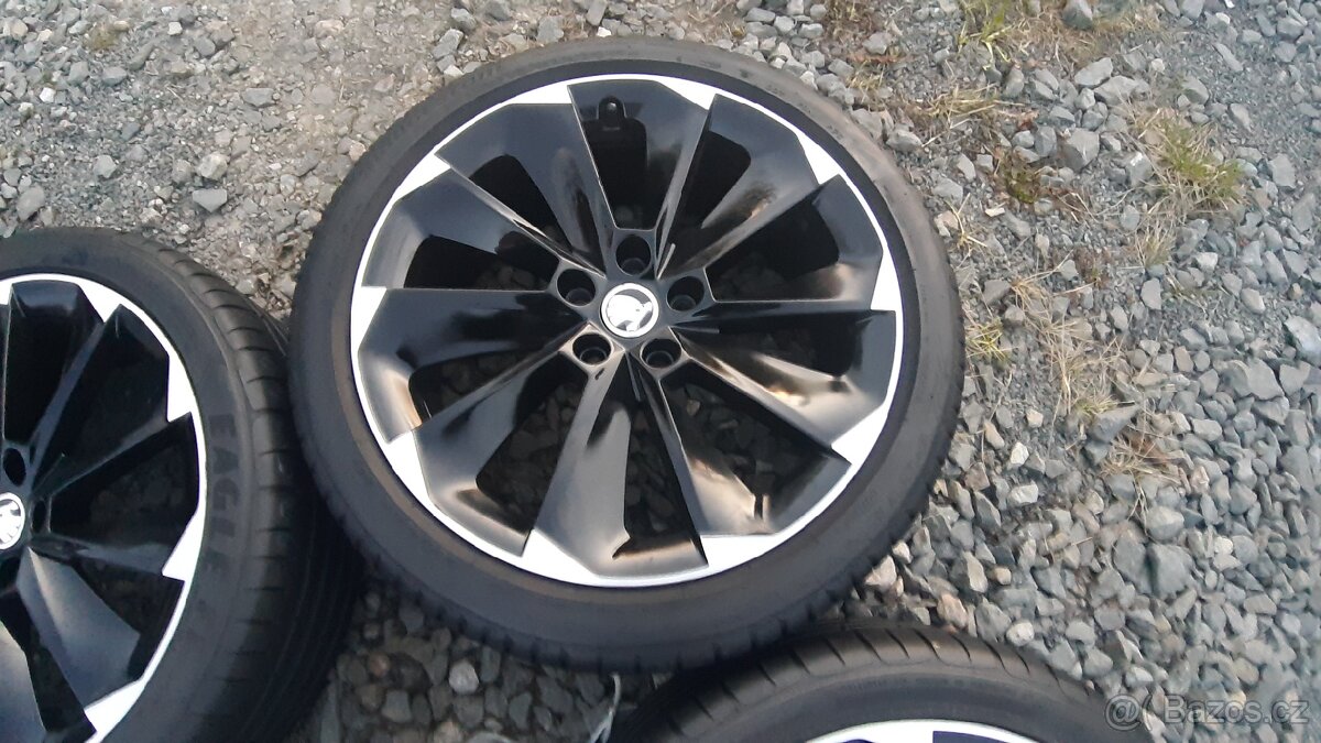 Supernova R19 Škoda Superb VW Passat - 4