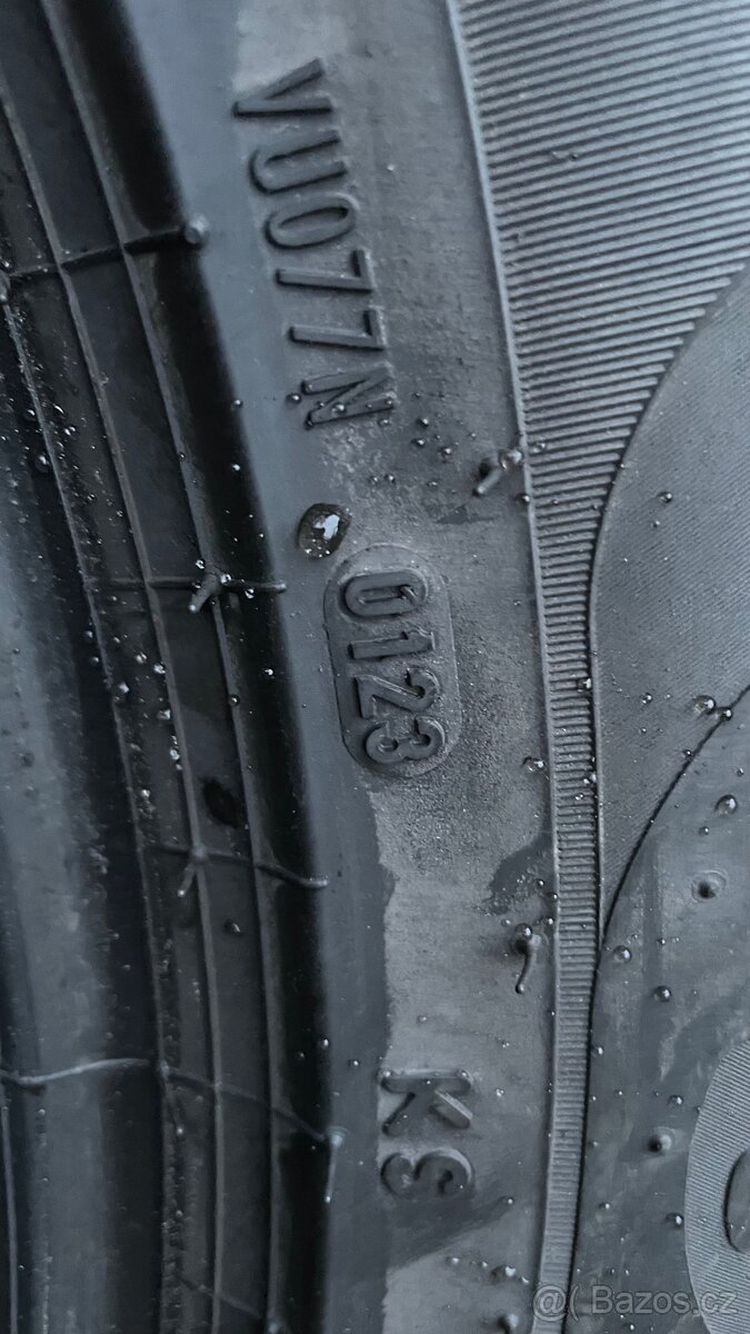2x Pirelli Scorpion zimní 275/50 R21 - 4