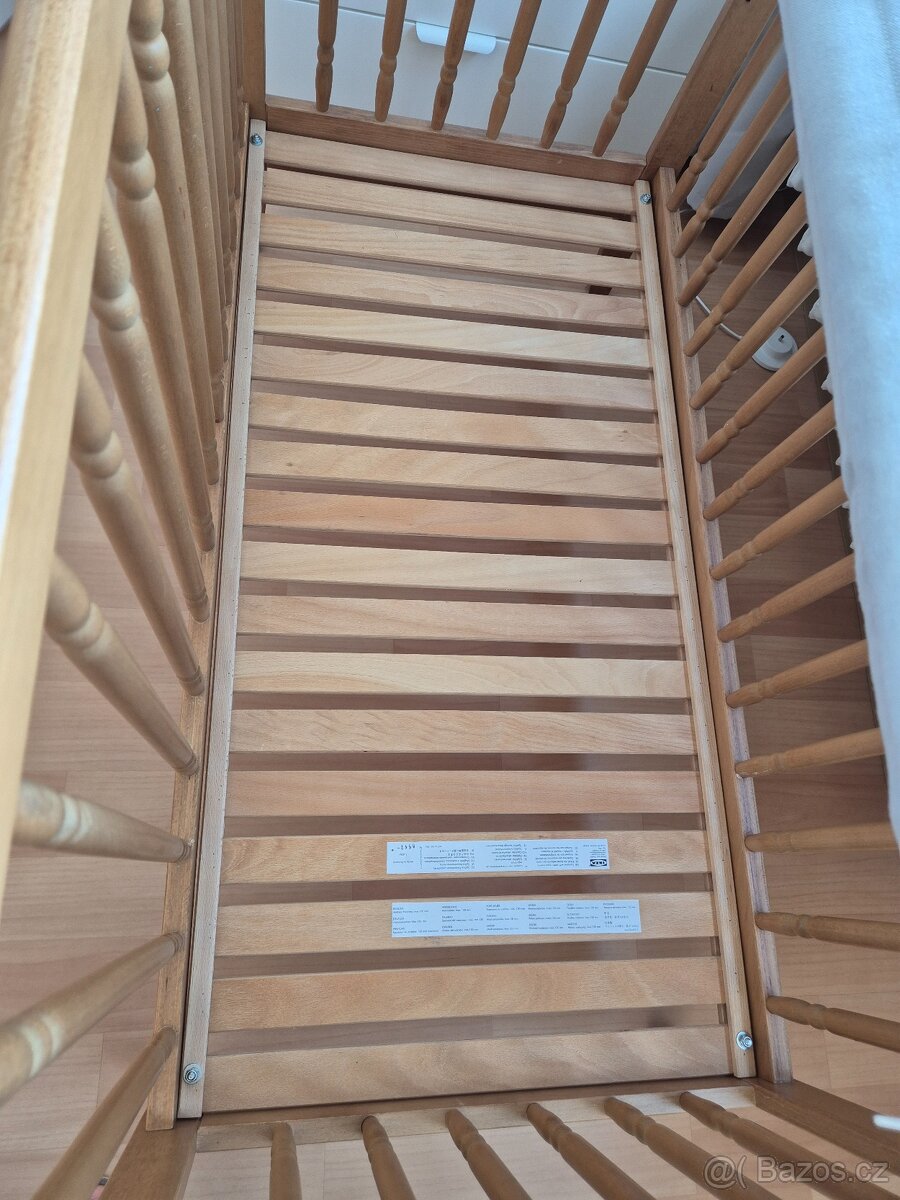 Dětská postýlka z masivu - 4