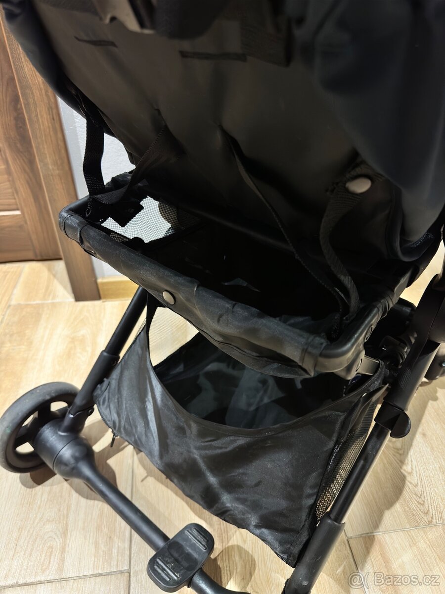 Kočárek, golfák Maxi Cosi Lara 2 - 4