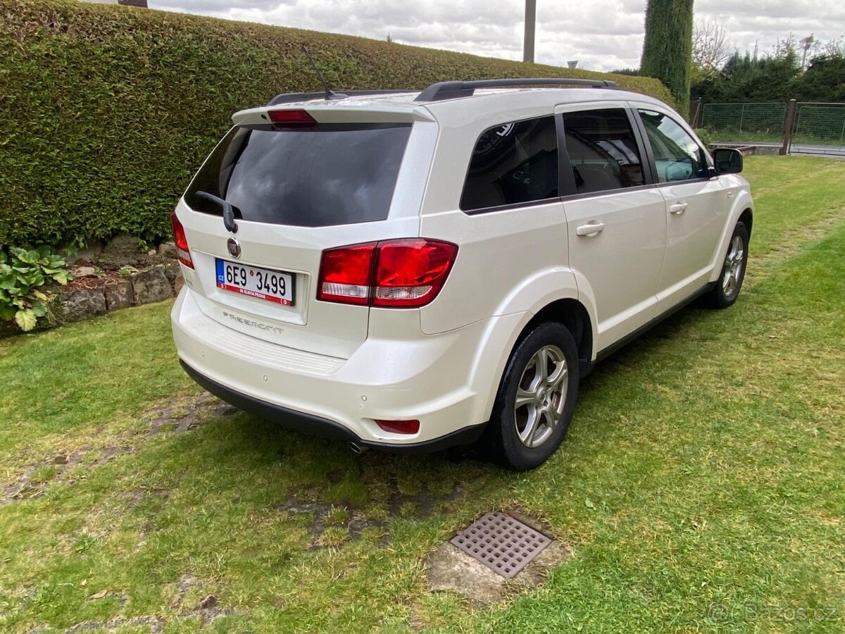 Fiat Freemont 2.0 Multijet AWD Black Code – 7 míst, automat, - 4