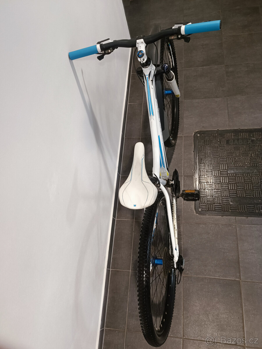 TREK Dámské Cali 29" vel. M - 4