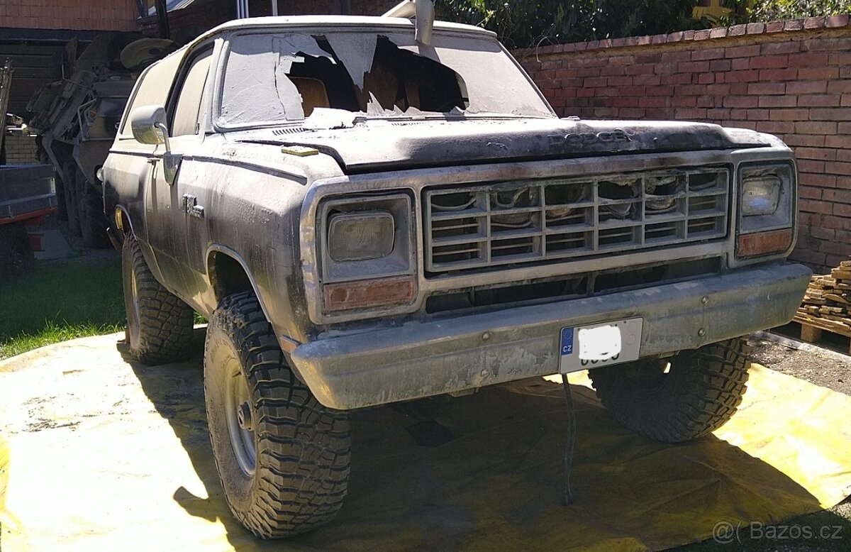 Dodge Ramcharger 1982 - 4