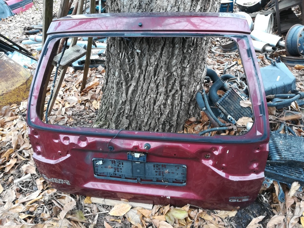 Pravé zadní a páté dveře Mitsubishi Pajero Sport - 4