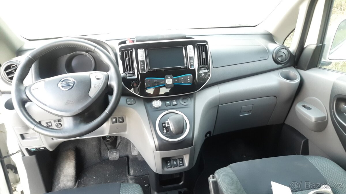 Nissan E-NV200 Evalia – Náradní díly - 4