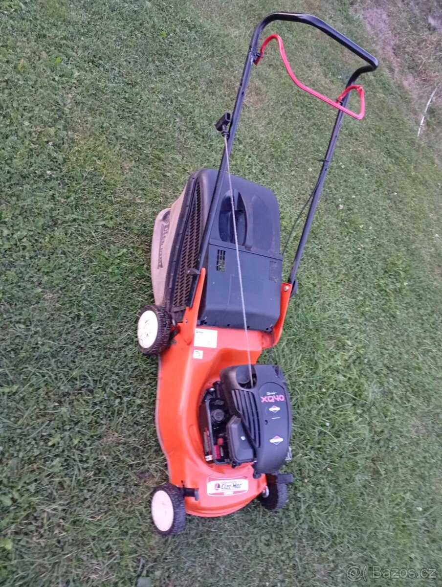 Benzínová sekačka Briggs a Stratton ,oleo mac 44cm, 2,95kw - 4