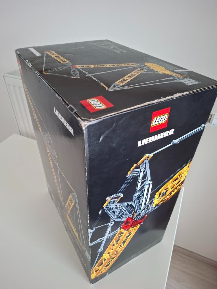 LEGO 42146 Technic Liebherr LR13000 - 4