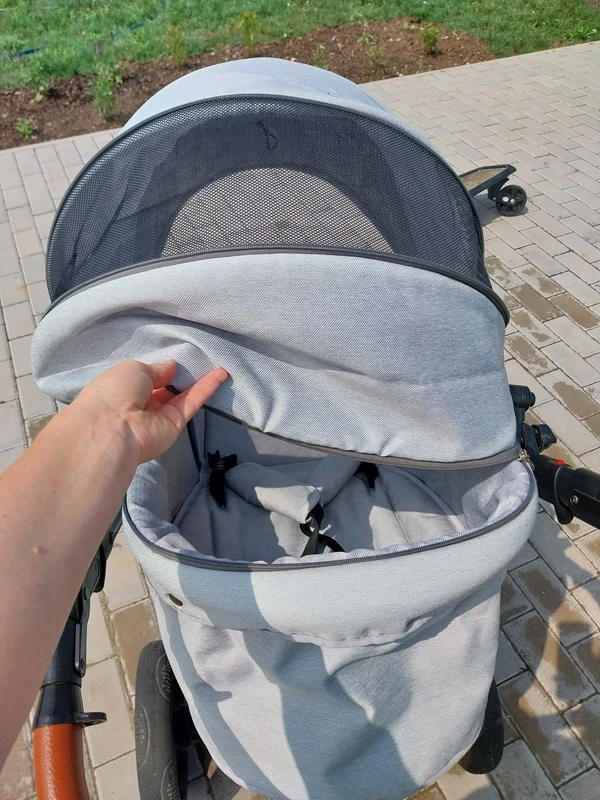 Kočárek Tudore Forester - 4