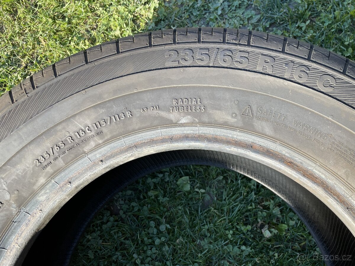 Barum 235/65R16C letní - 4