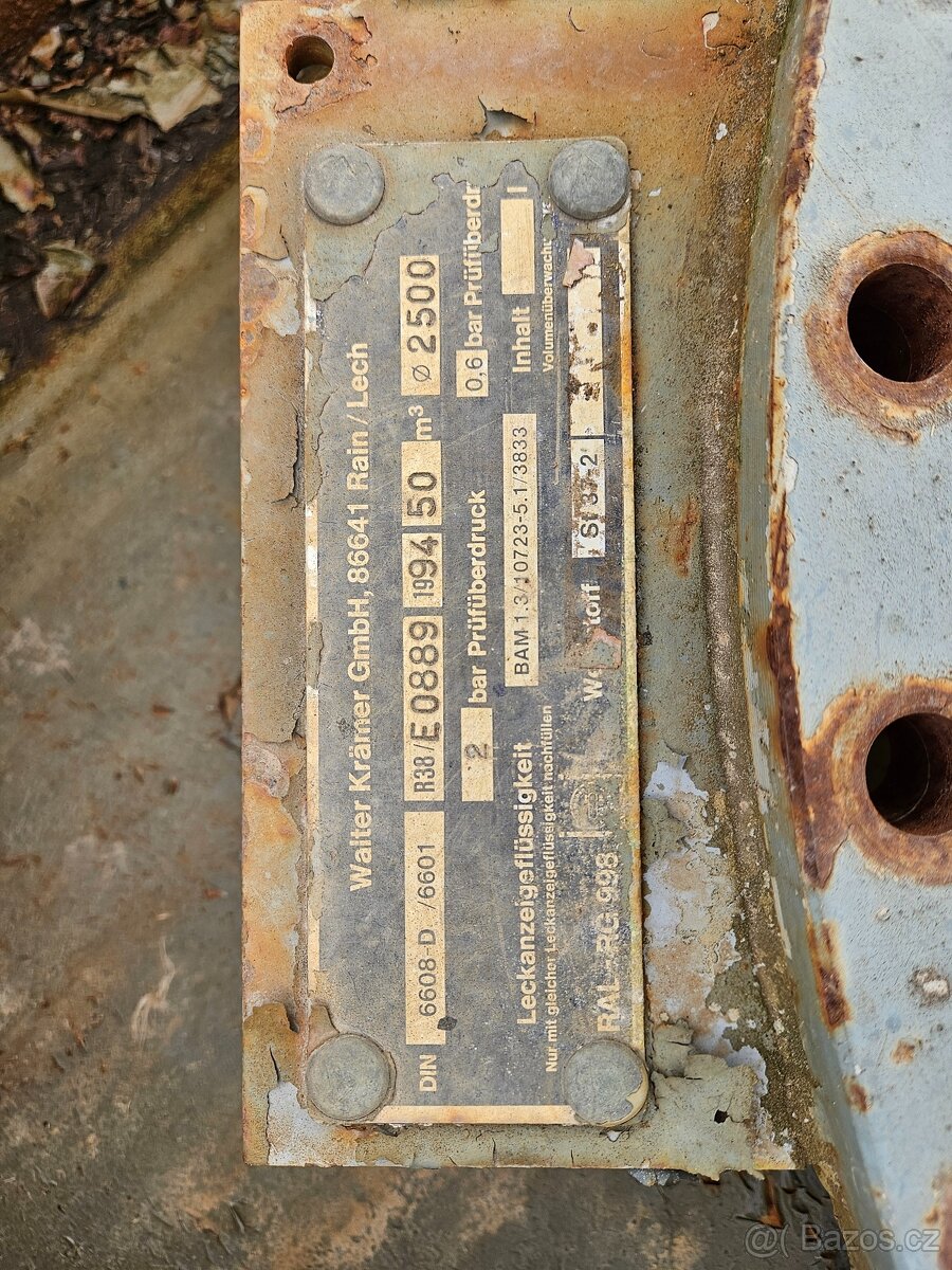 Dvouplášťová nádrž - 4