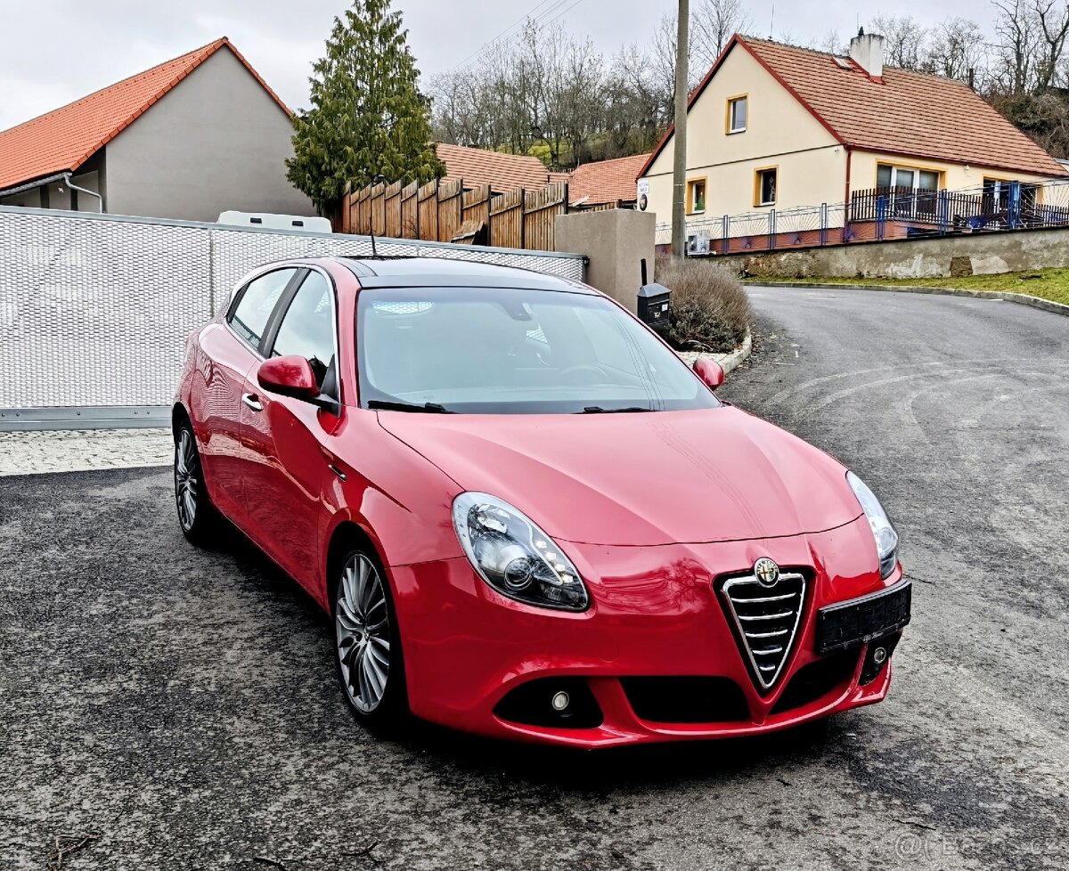 Alfa Romeo giulietta 1.4 multiair 125 kW - 4