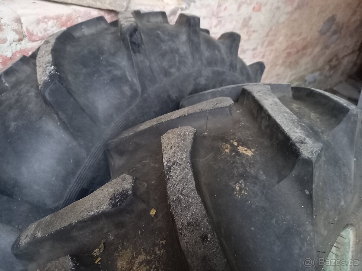 Kola Mitas 14,9-28 Zetor - 4