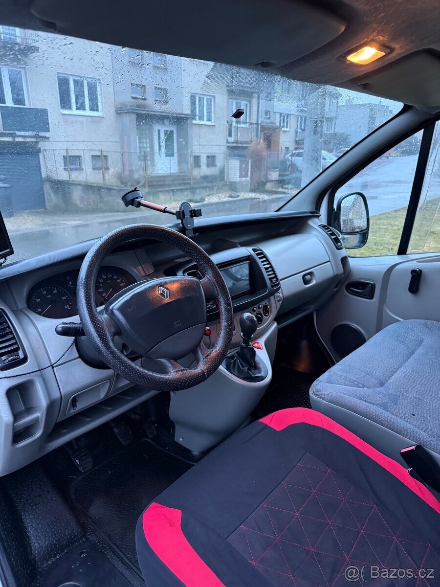 Renault Trafic - 4