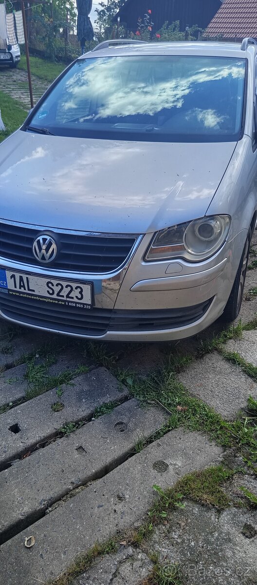 Prodám vwTouran 1.9 tdi - 4