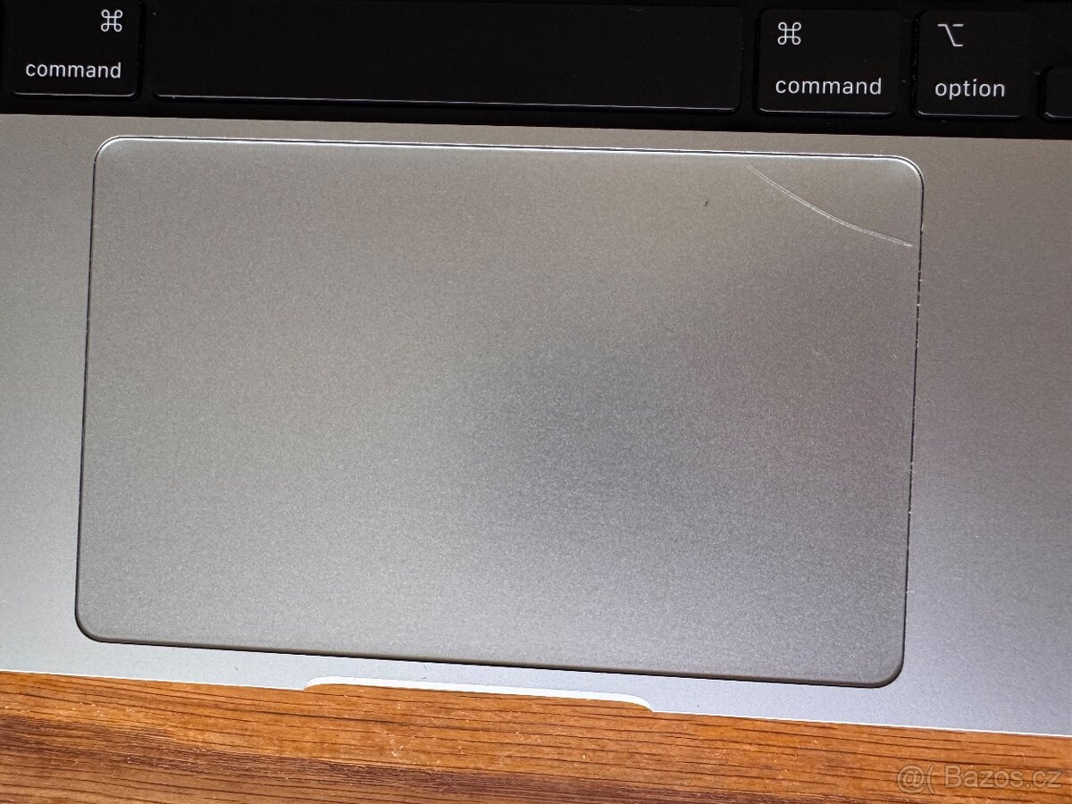 Apple MacBook Pro 14" / M3 Pro / 18GB / 512GB / stříbrný - 4