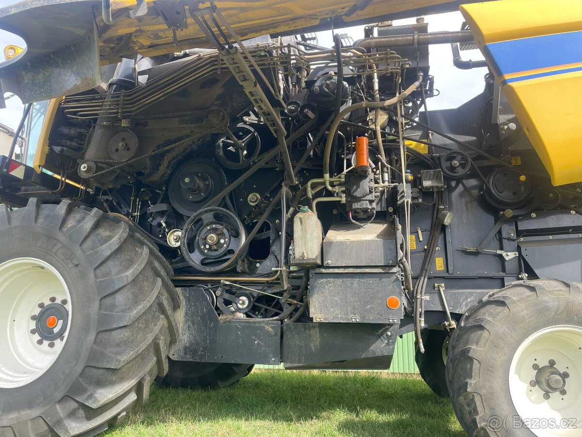 new holland CX6080 - 4