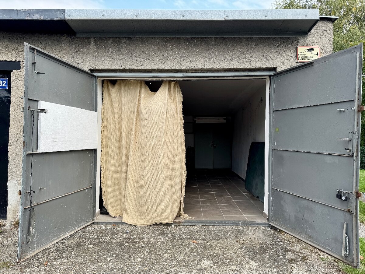 Prodej garáž 18m2 - 4