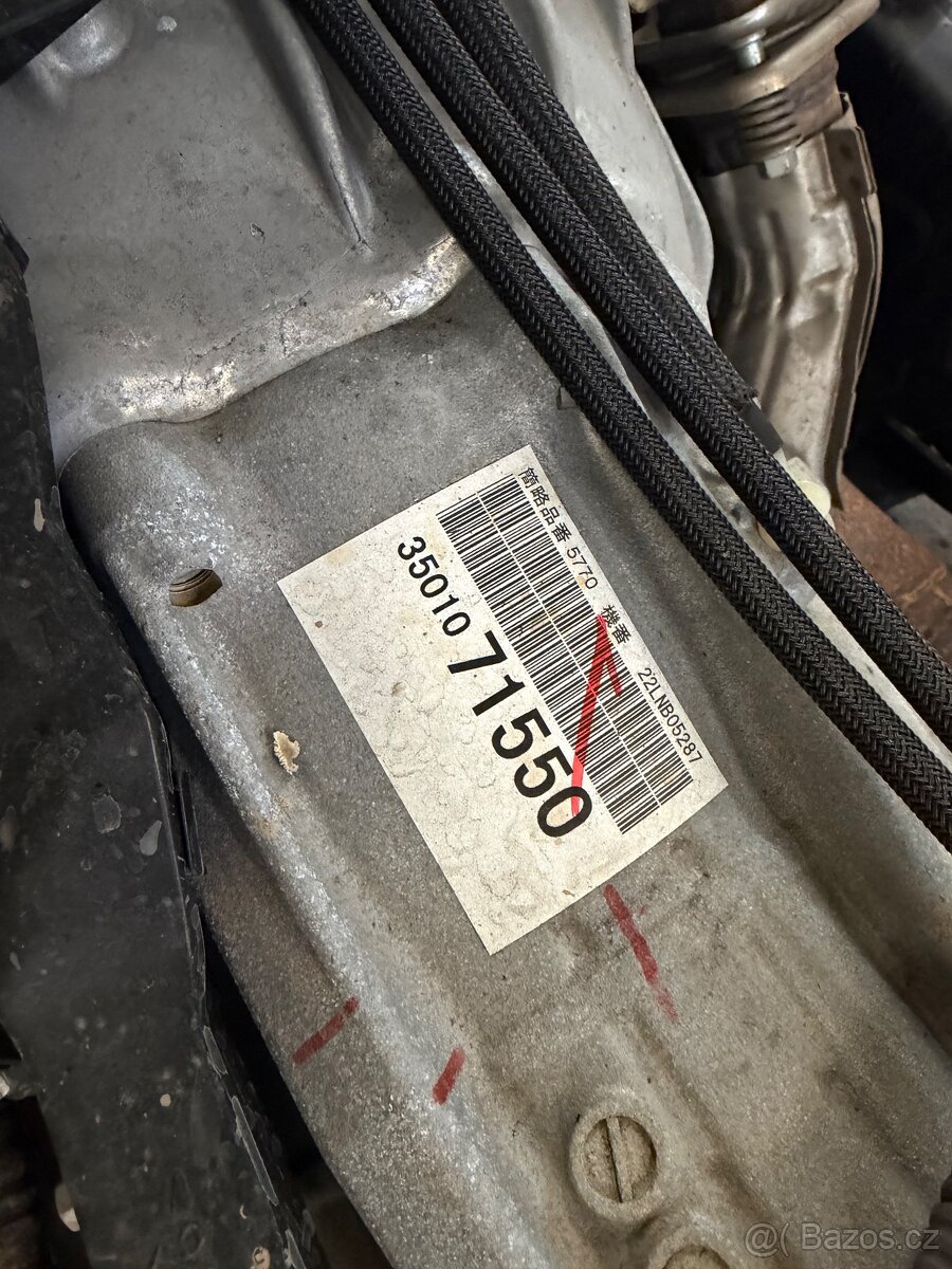 Toyota hilux 2,8 invinsibleX - 4