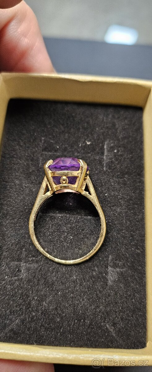 Prodám zlatý prsten s kamenem - 4
