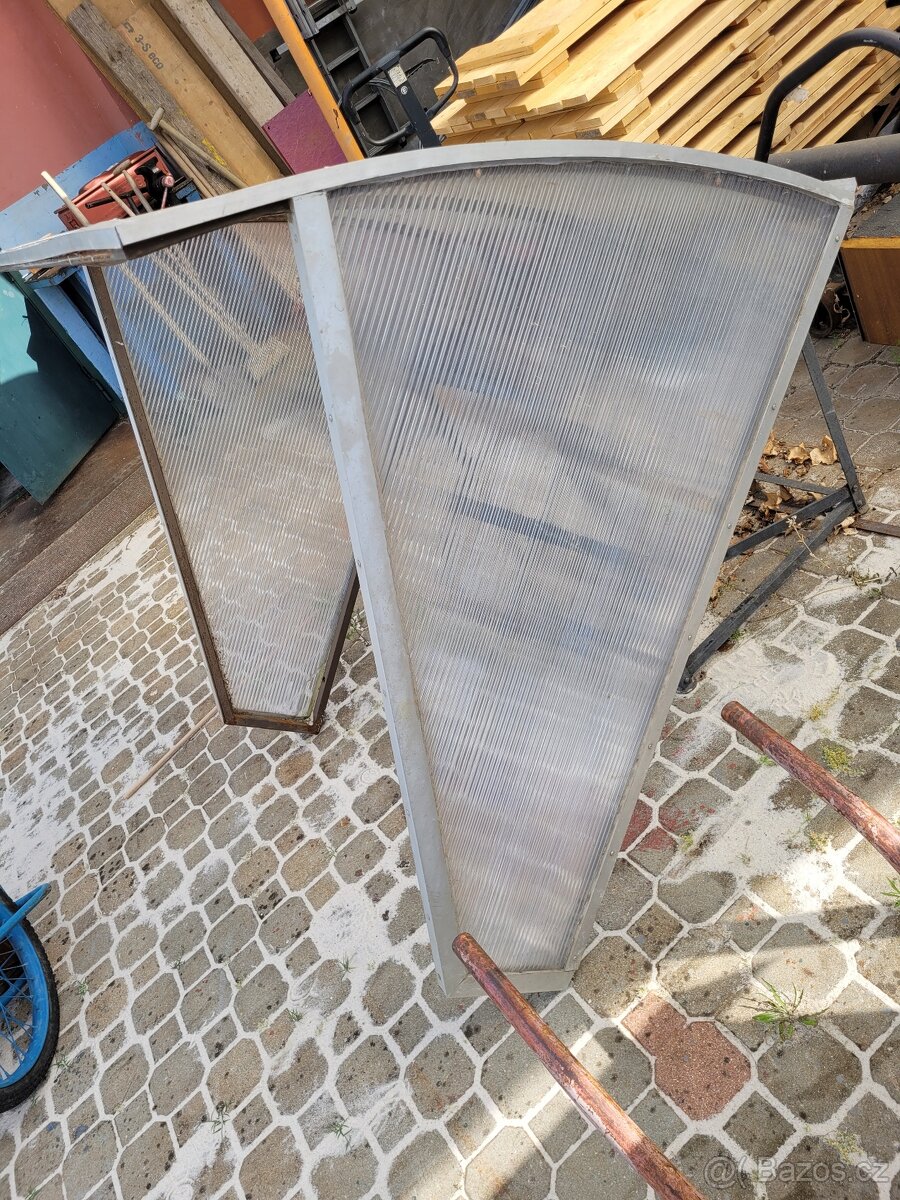 Stříška, přístřešek nad dveře - 4