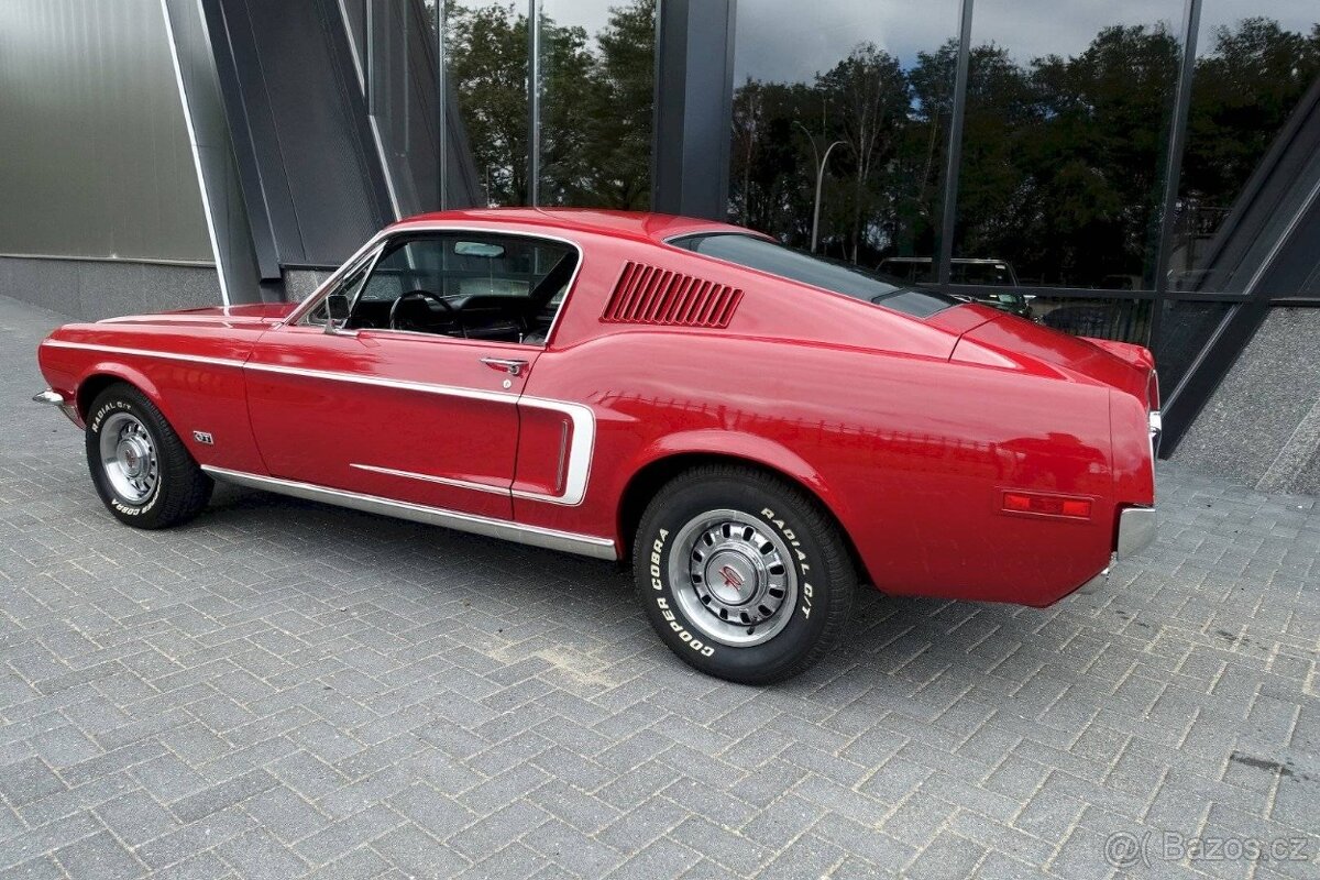 Ford Mustang Fastback 1968 - 4