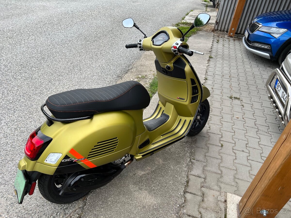 Vespa 300 gts - 4