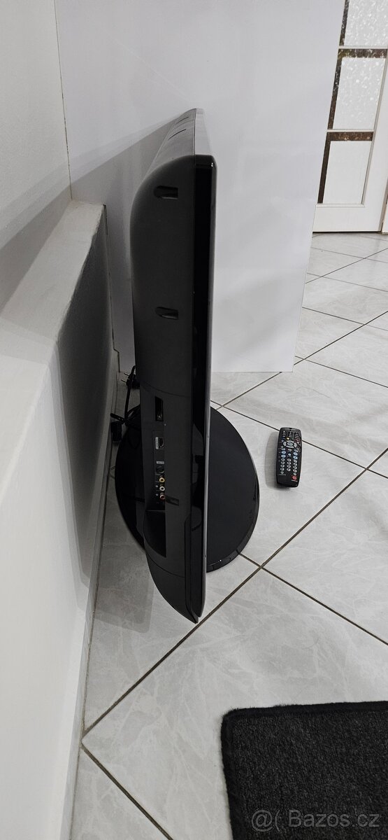 Prodám TV SAMSUNG 96 uhlopříčka - 4