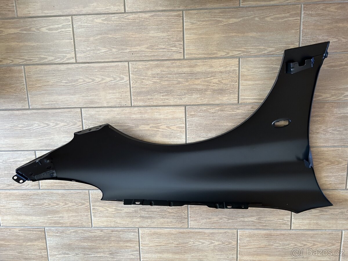 blatník na peugeota 206 - 4