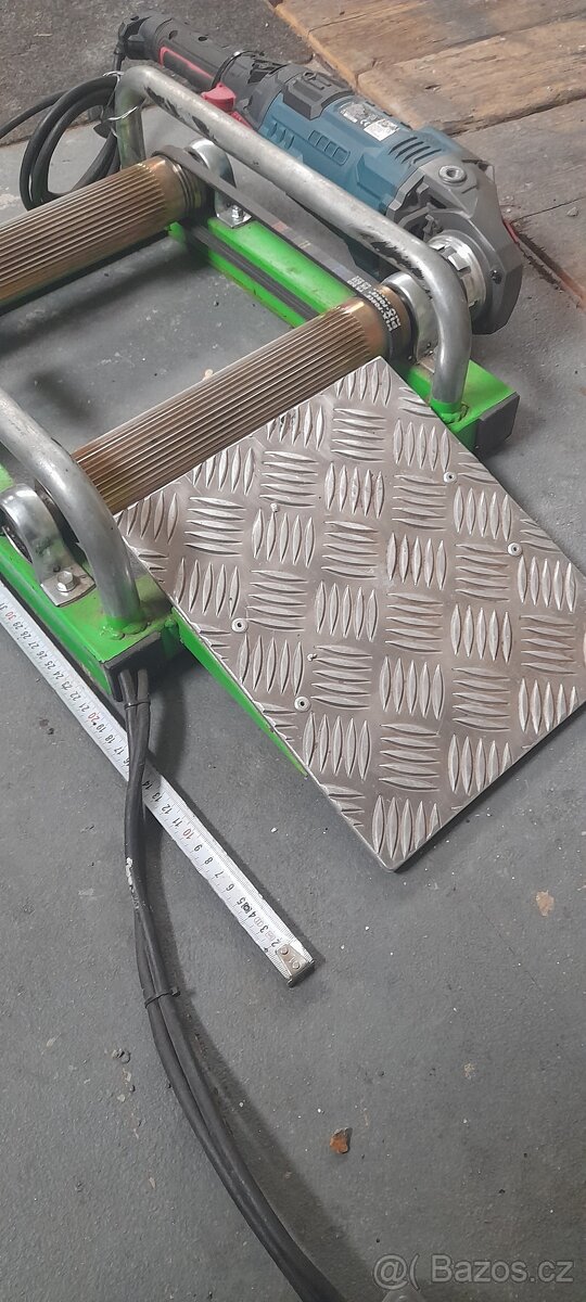 Startovacī zařízenī motocyklů - 4