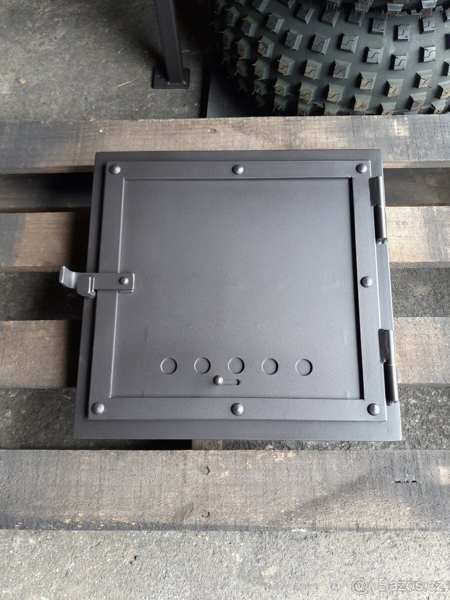 Set dvířek k udírně a topeništi - 4