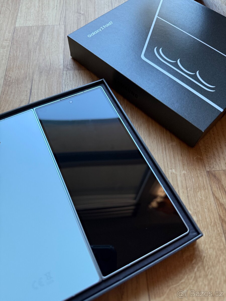 Samsung Galaxy Z Fold7 512GB Mist - 4