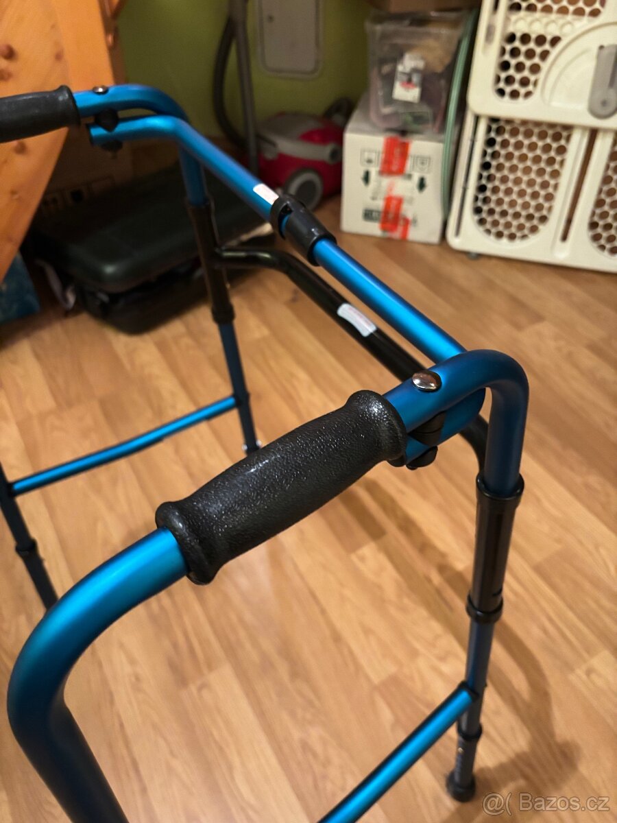 Chodítko - Invalidní - 4