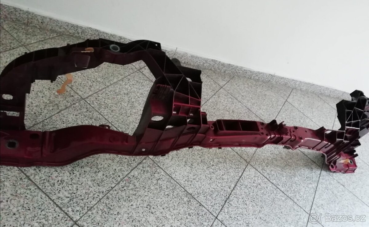 Ford Kuga výztuha nárazník - 4